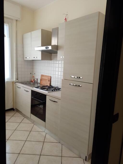 Elizabeth House Lägenhet Como Exteriör bild